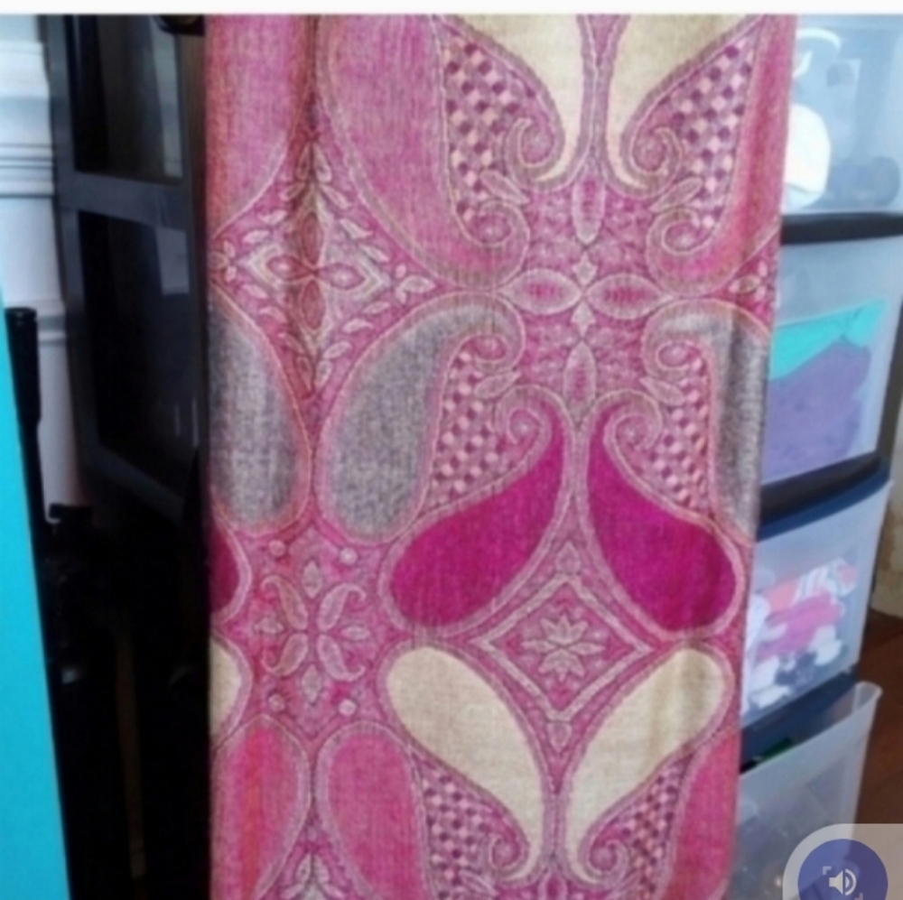 100% Pashmina Cashmere Paisley Scarf Shawl Wrap in Pink Blue Cream Beautiful